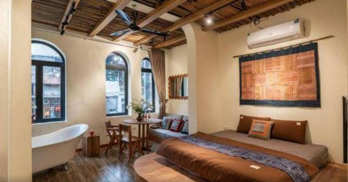 FrontHouse Tràng Tiền 340m² giá 350 tỷ - Đầu tư sinh lời khủng!