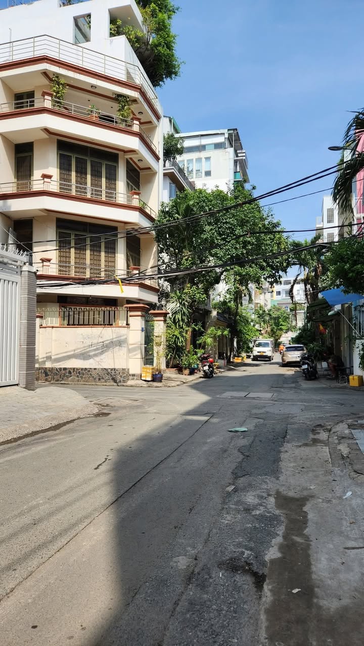 Nhà phố cho thuê Hòa Hưng Q10, 156m² giá 80 triệu - Phù hợp làm văn phòng hoặc phòng khám!