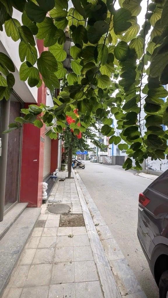 Nhà liền kề Khai Sơn Ngọc Thụy 76m² giá 21 tỷ - Cơ hội đầu tư hiếm có!