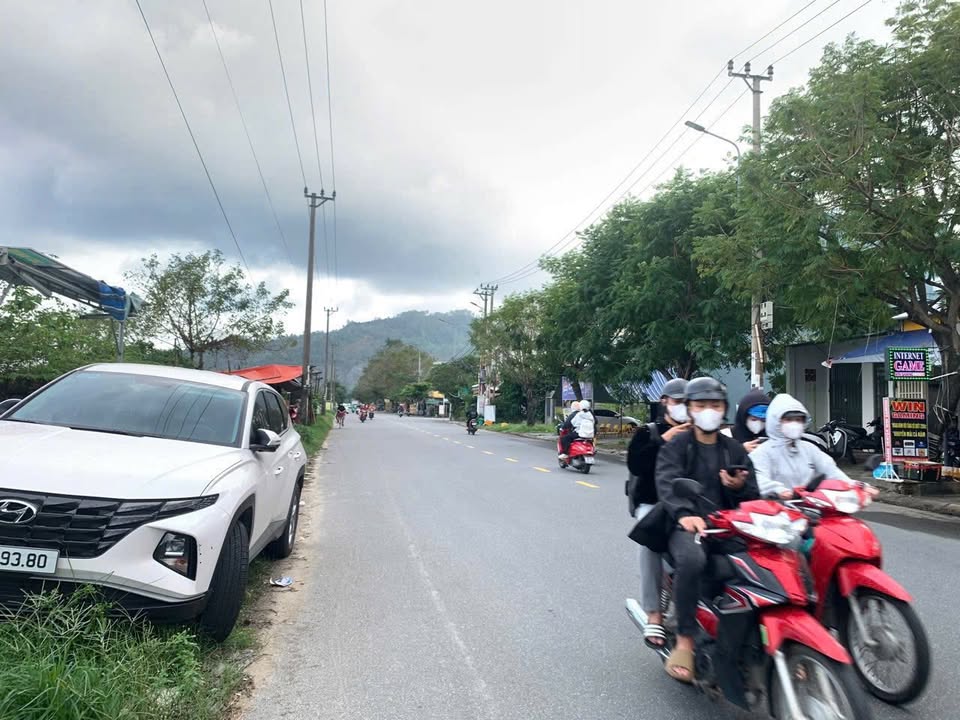 Đất nền mặt đường Hoàng Minh Thảo 125m² giá 6.75 tỷ - Vị trí đắc địa gần biển!