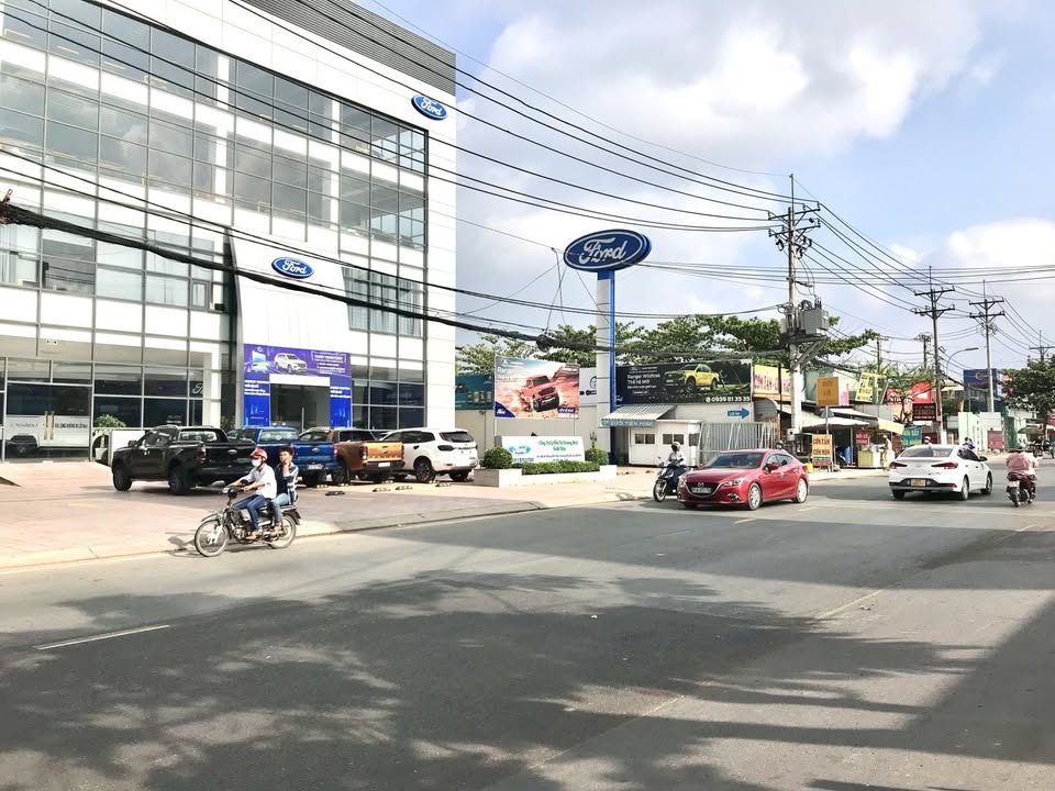 Nhà mặt tiền Hoàng Hữu Nam, Thủ Đức 95m² giá 9.8 tỷ - Đầu tư sinh lời hấp dẫn!