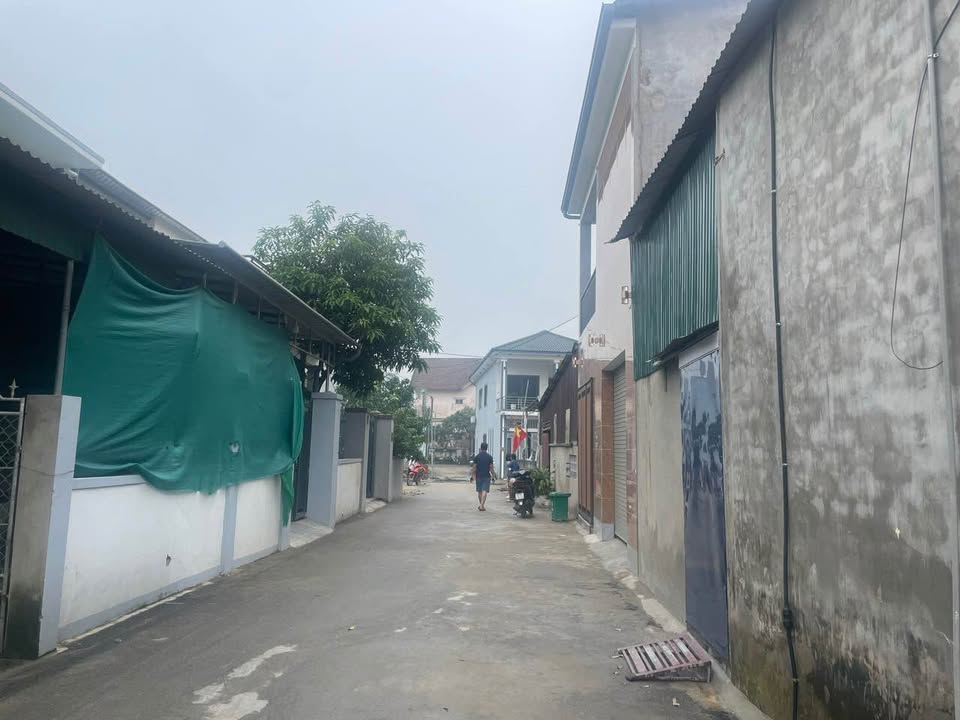 Nhà cấp 4 phường Thạch Linh 200m² giá chỉ 3.xxx triệu - Diện tích khủng, vị trí đắc địa!