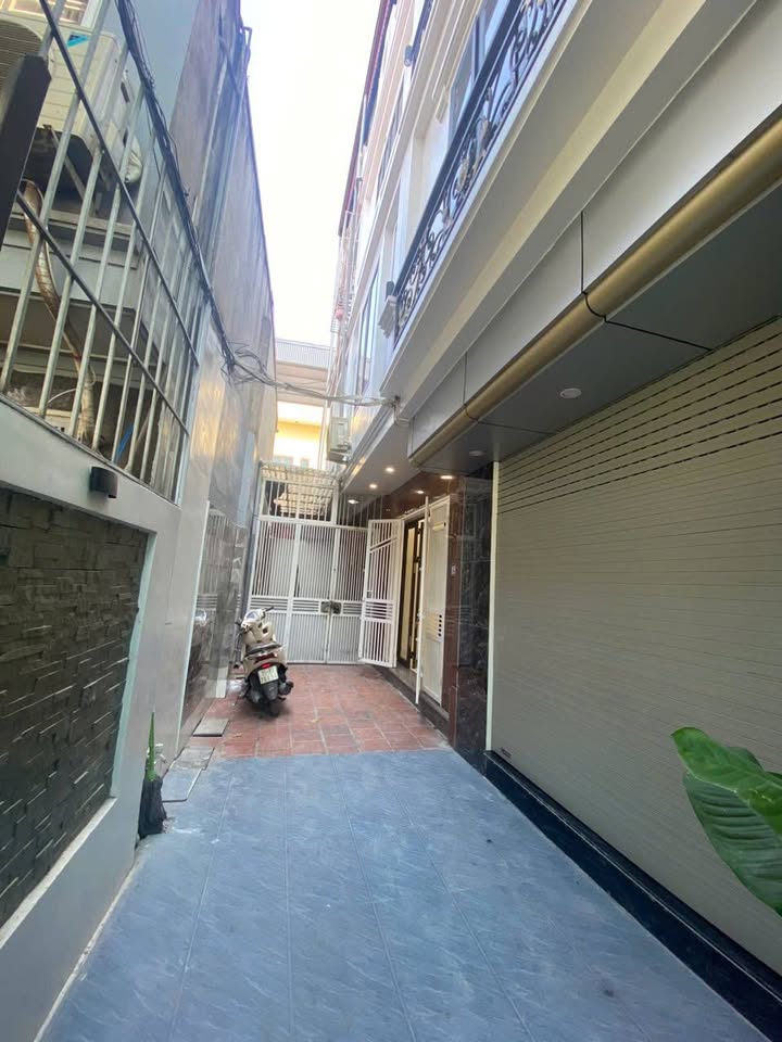 Nhà phố Dư Hàng Kênh, Lê Chân, Hải Phòng 41m² giá 3.15 tỷ - Gần chợ tiện lợi!