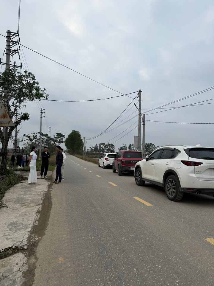 Bán lô đất 2 mặt tiền đường 92, xã Thạch Xuân, huyện Thạch Hà, 200m² giá 2.15 tỷ - Cơ hội đầu tư tuyệt vời!