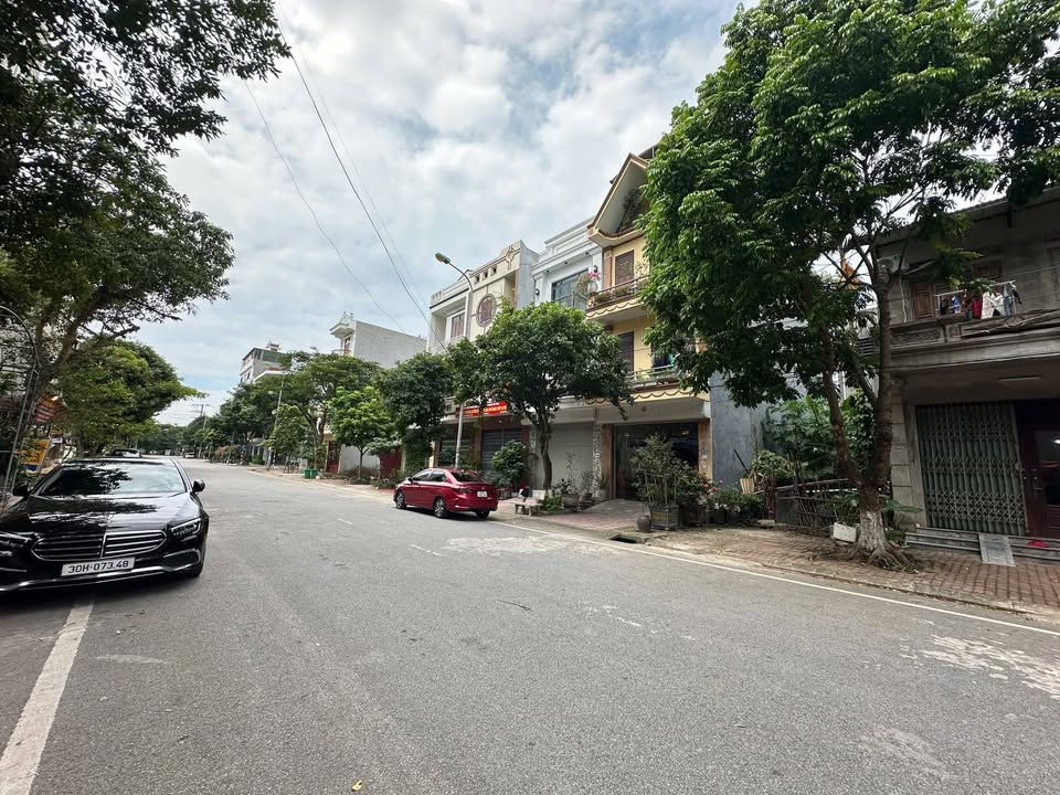 Đất mặt đường Tạ Quang Bửu, Yên Ninh, Bắc Ninh 81m² - Kinh doanh sầm uất, vị trí đẹp!