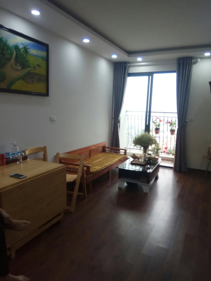Căn hộ 2 phòng ngủ tại Ngoại Giao Đoàn 70m² giá 11 triệu - Nội thất hiện đại, sẵn sàng vào ở!