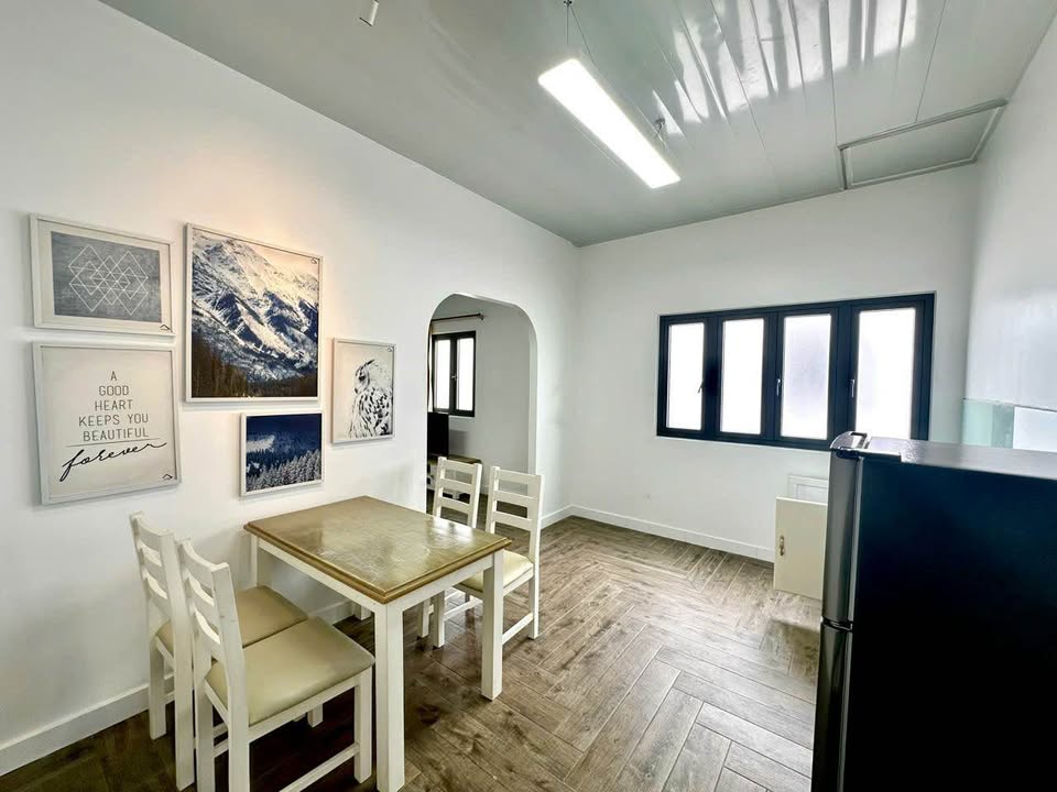 Căn hộ cao cấp cho thuê Nguyễn Trãi 40m² giá 5.5 triệu - Full nội thất hiện đại!