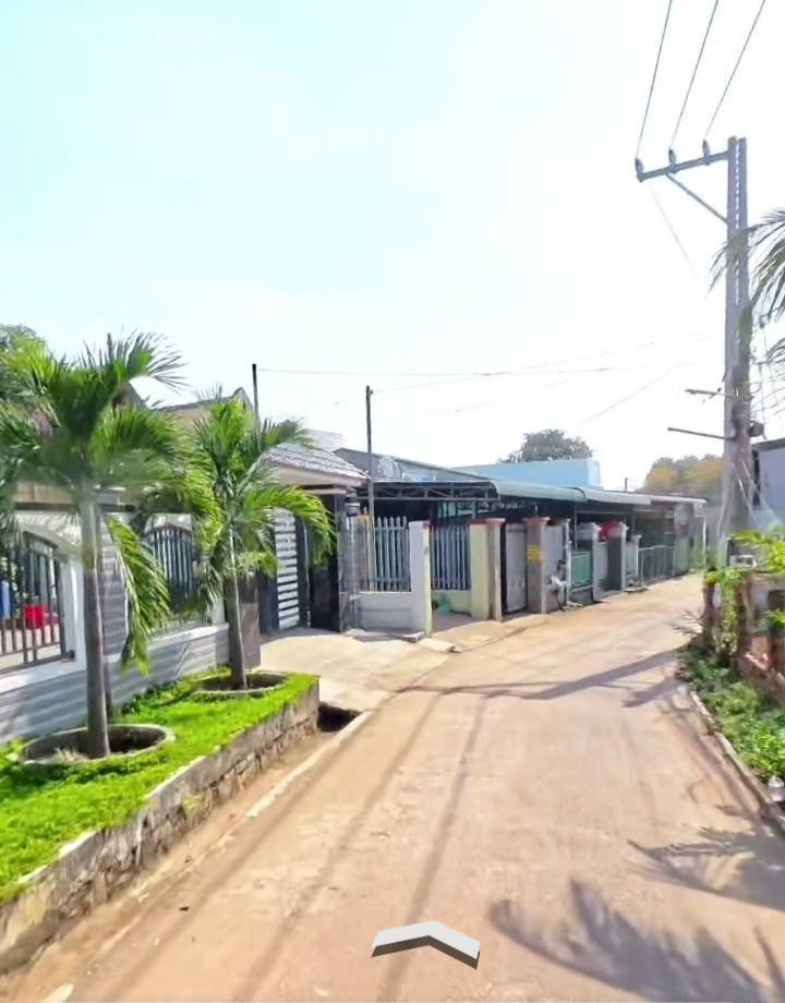 Nhà bán tại Tân Xuân Đồng Xoài 217m² giá 2.3 tỷ - Đường thông, tiện lợi ngay trung tâm!