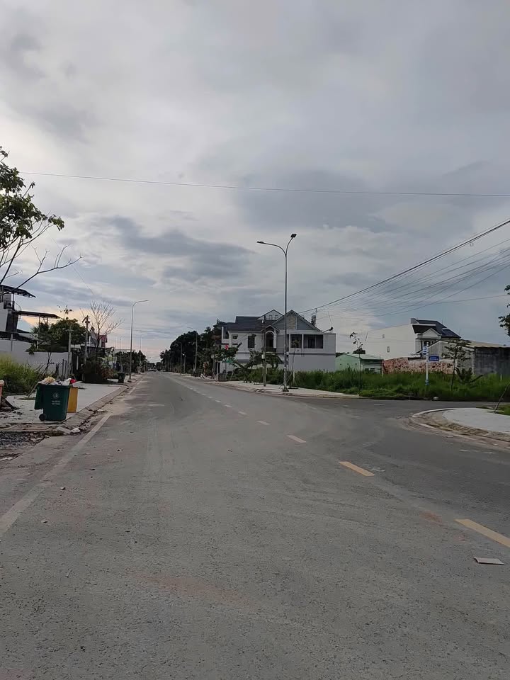 Đất nền 2 mặt tiền Nguyễn Văn Thắng, phường 3, Tây Ninh 150m² - Giá tốt chỉ 4.5 tỷ!