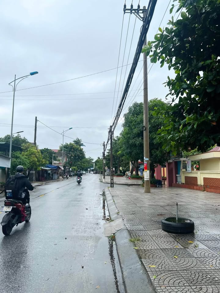 Đất nền mặt tiền đường Lê Lợi, Quận Ba Đồn, 192m² - Cơ hội kinh doanh hiếm có!