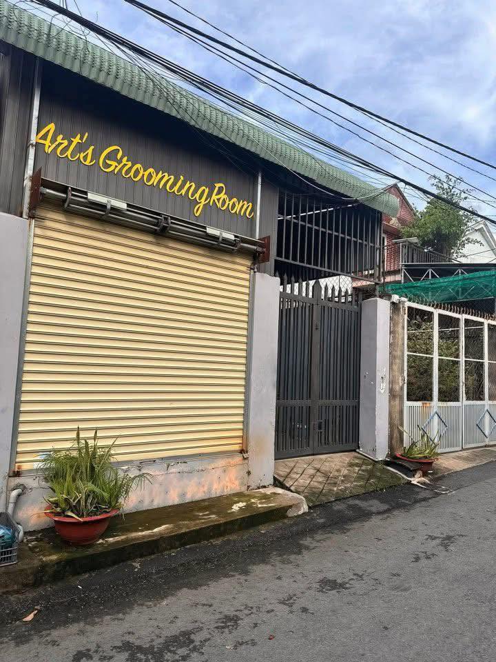 Nhà phố Quảng Tiến, Trảng Bom 110m² giá 2.2 tỷ - Mặt tiền kinh doanh lý tưởng!