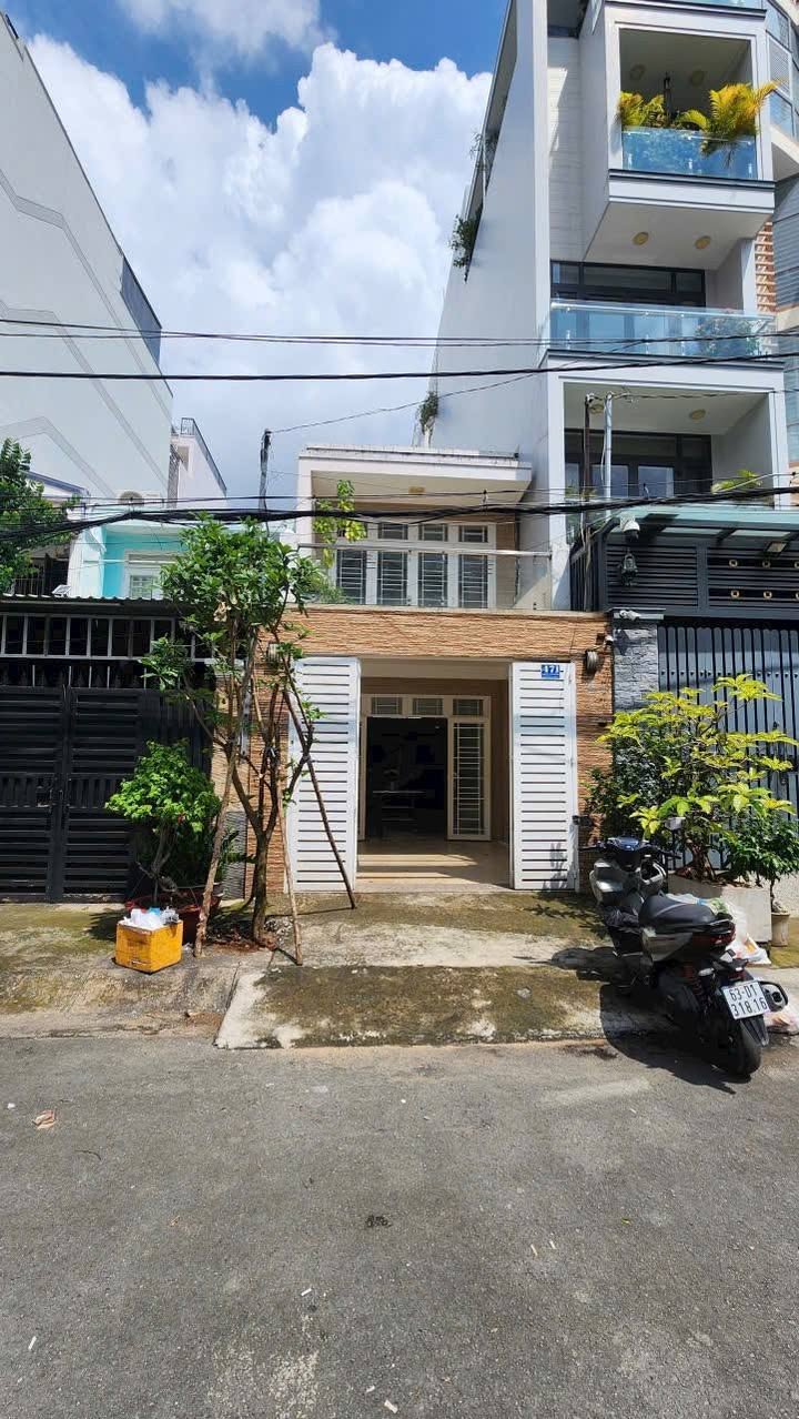 Nhà Cư Xá Ngân Hàng Quận 7 76m² giá 15 tỷ - Đầu tư sinh lời ngay!