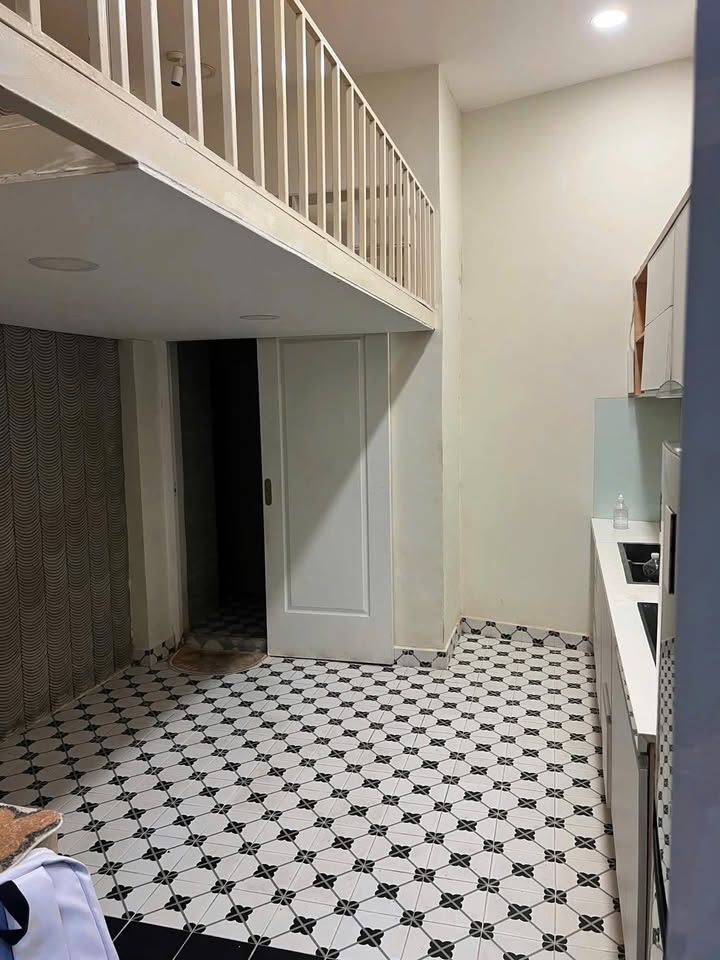 Nhà Duplex cho thuê tại Phan Đăng Lưu, Bình Thạnh - Đầy đủ nội thất, an ninh tuyệt đối!