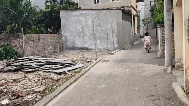 Đất nền phố Đào Xuyên, Gia Lâm 54m² - Sổ đỏ chính chủ, mặt tiền 4m, kinh doanh tốt!