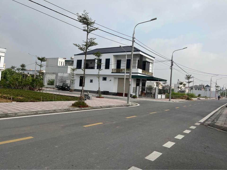 Đất Vân Trường Tiền Hải 117.8m² giá 1.3 tỷ - Đường lớn, thuận lợi cho kinh doanh!