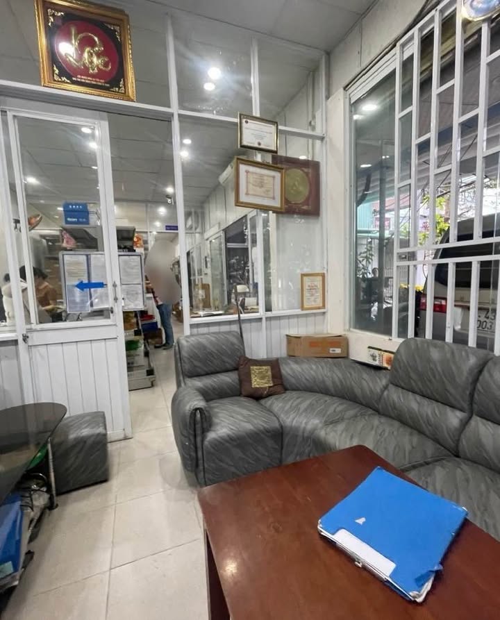 Nhà lô góc mặt tiền Hòa An, Cẩm Lệ 180m² giá 9.5 tỷ - Đầu tư sinh lời ngay!