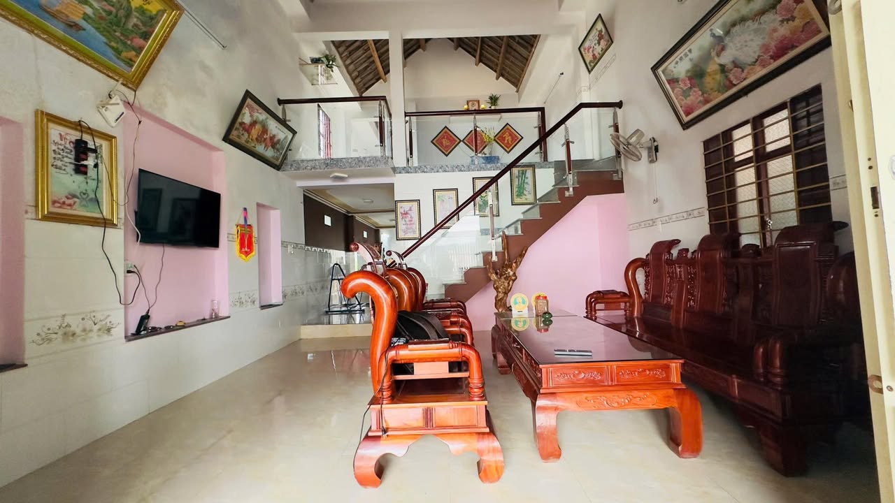 Nhà cấp 4 Hòa Tân Đông 140m² giá 1.19 tỷ - Kinh doanh thuận lợi!