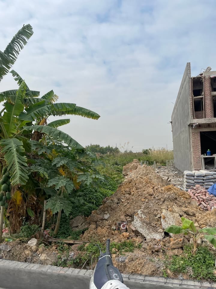 Đất liền kề Bí Trung 1, Phương Đông, Uông Bí 135m² - Giá tốt đầu tư!