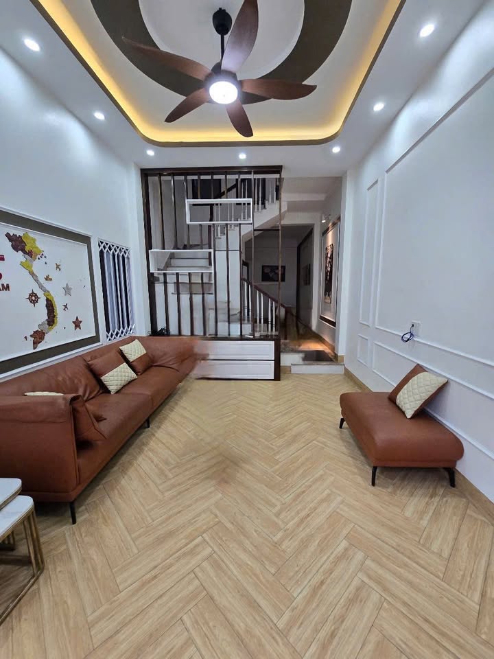 Nhà cho thuê 3 tầng tại Điện Biên Phủ, 40m² giá 5 triệu - Full nội thất sẵn sàng ở ngay!