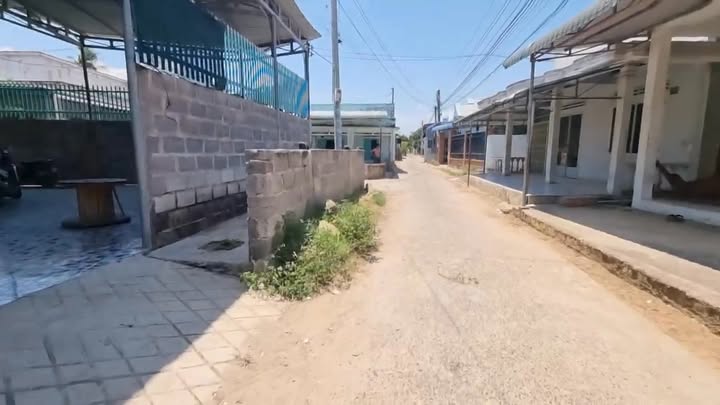 Nhà xưởng tại thị trấn Ma Lâm 416m² giá 1.75 tỷ - Góc 2 mặt tiền thuận lợi!