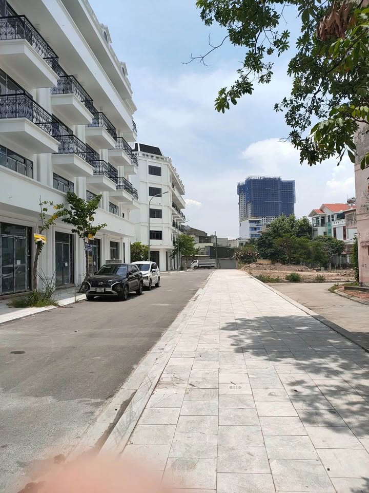 Townhouse Gold City Cao Xanh 67.5m² giá 6.3 tỷ - Đã hoàn thiện, chỉ việc vào ở!