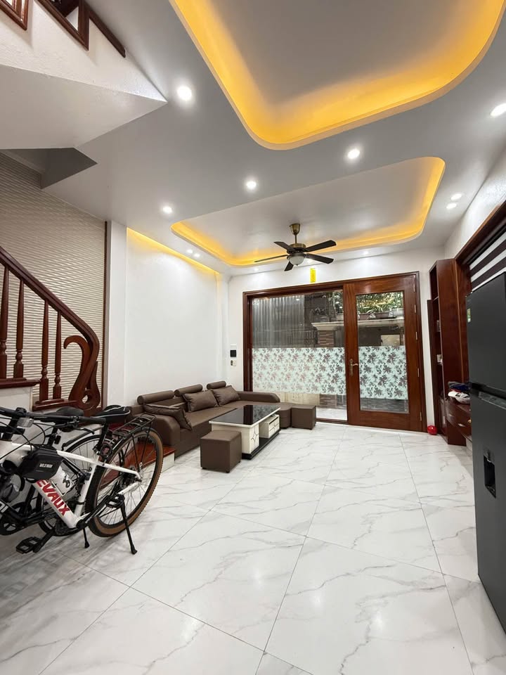 Nhà 3 tầng Trần Lãm, Thái Bình 32m² giá 1.9 tỷ - Sẵn sàng vào ở ngay!