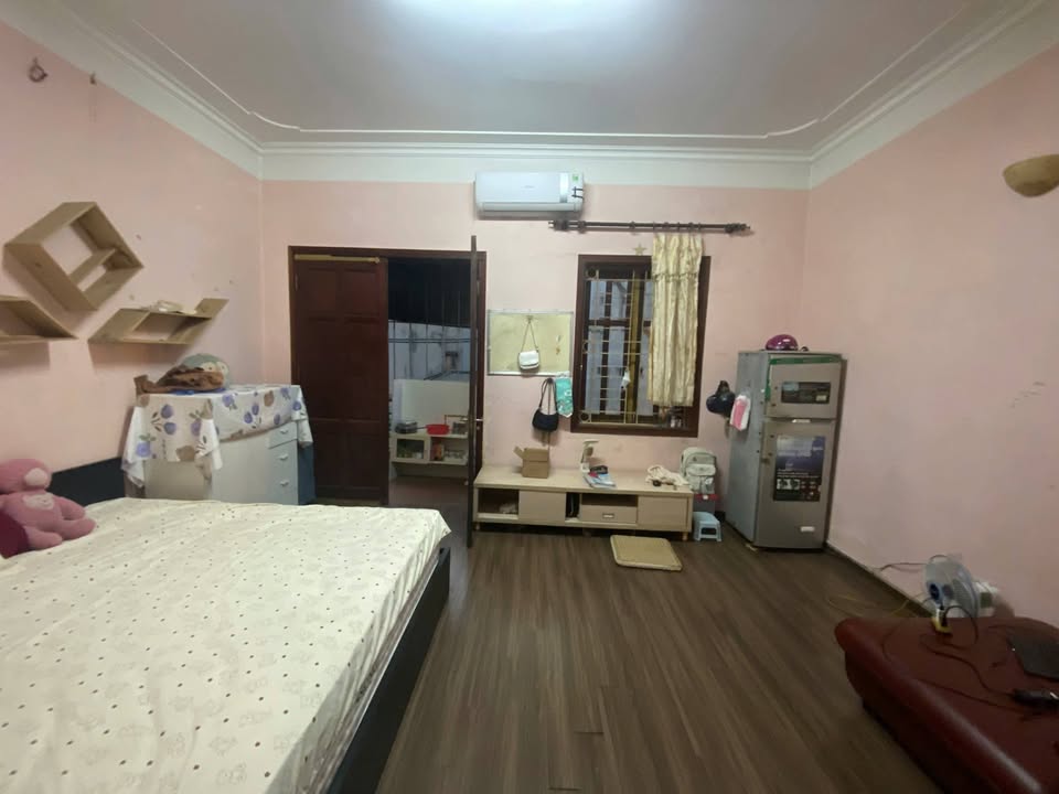 Phòng cho thuê Tầng 2 ngõ 1375 Giải Phóng - Không chung chủ, giá tốt!