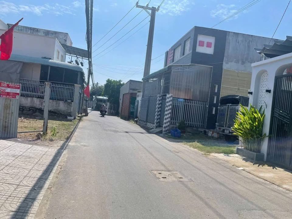 Đất thổ cư mặt tiền đường nhựa Phước Bình 100m² giá 2.45 tỷ - Đầu tư sinh lời ngay!