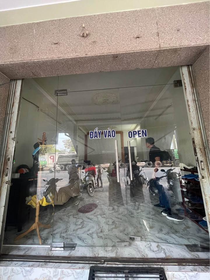 Nhà mặt tiền Trần Bạch Đằng, Ninh Kiều, 60m² giá 17 tỷ - Kinh doanh đa ngành nghề!