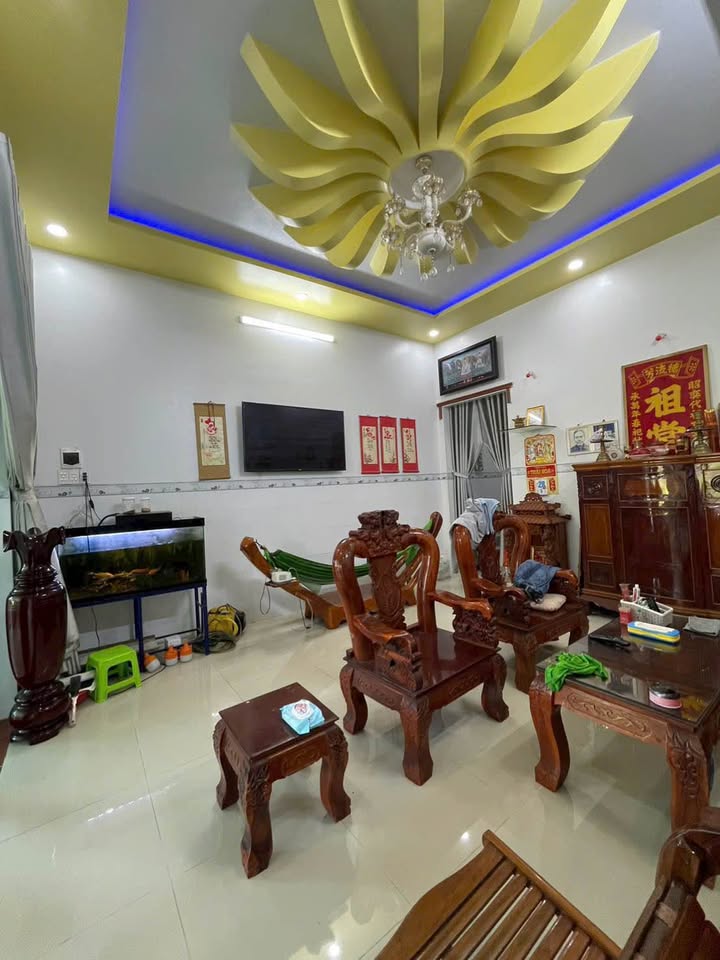 Nhà mặt tiền đường Trần Hưng Đạo, Mỹ Xuyên, Cần Thơ 357m² - Giá 2.5 tỷ, Thương lượng ngay!