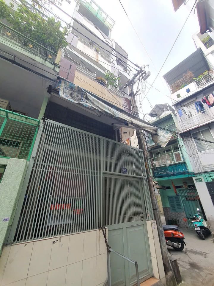 Nhà hẻm 4m đường Vĩnh Viễn, P.8, Q.10 - Diện tích 31m² giá 6.2 tỷ - Vị trí an ninh, giao thông thuận tiện!