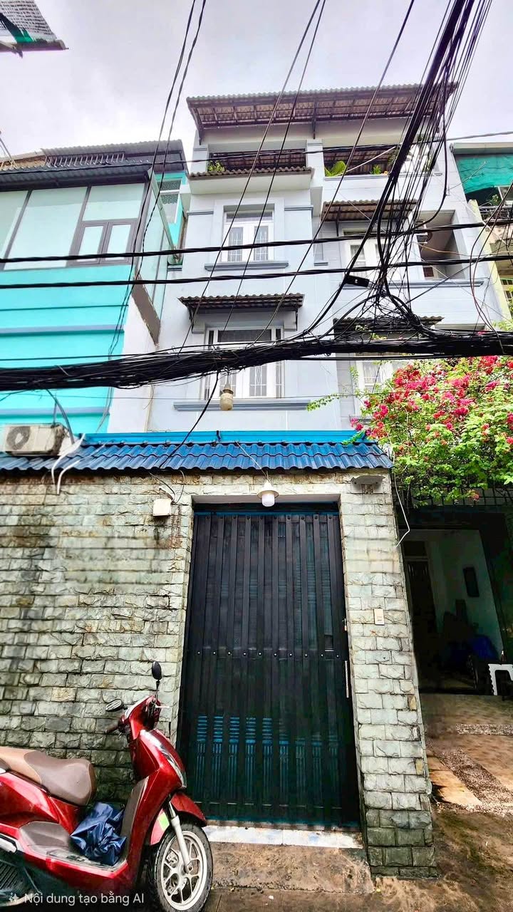 Nhà thuê hẻm xe hơi Cách Mạng Tháng 8, Quận 10, 36m² chỉ 15 triệu/tháng - Phù hợp ở và kinh doanh!