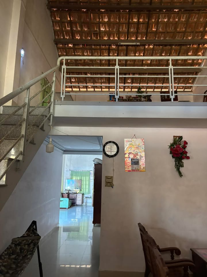 Nhà cấp 4 Phú Đông, Tuy Hòa 120m² giá 2.6 tỷ - Vị trí đẹp, giao thông thuận lợi!