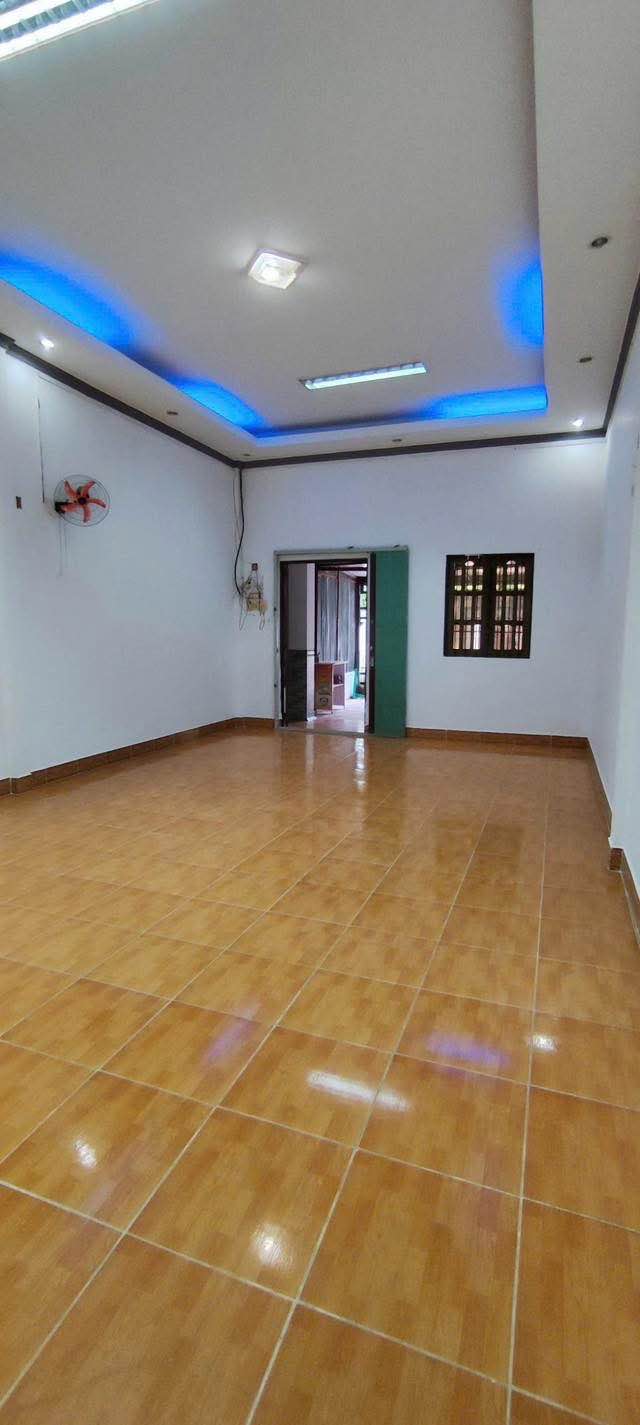 Nhà bán tại Khu đô thị Hoàng Tâm, Cà Mau, 103.5m² chỉ 900 triệu - Vào ở ngay!