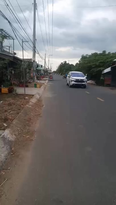 Nhà bán gấp xã Long Thuận Hồng Ngự 70m² giá 650 triệu - Thiết kế hiện đại, dọn vào ở ngay!