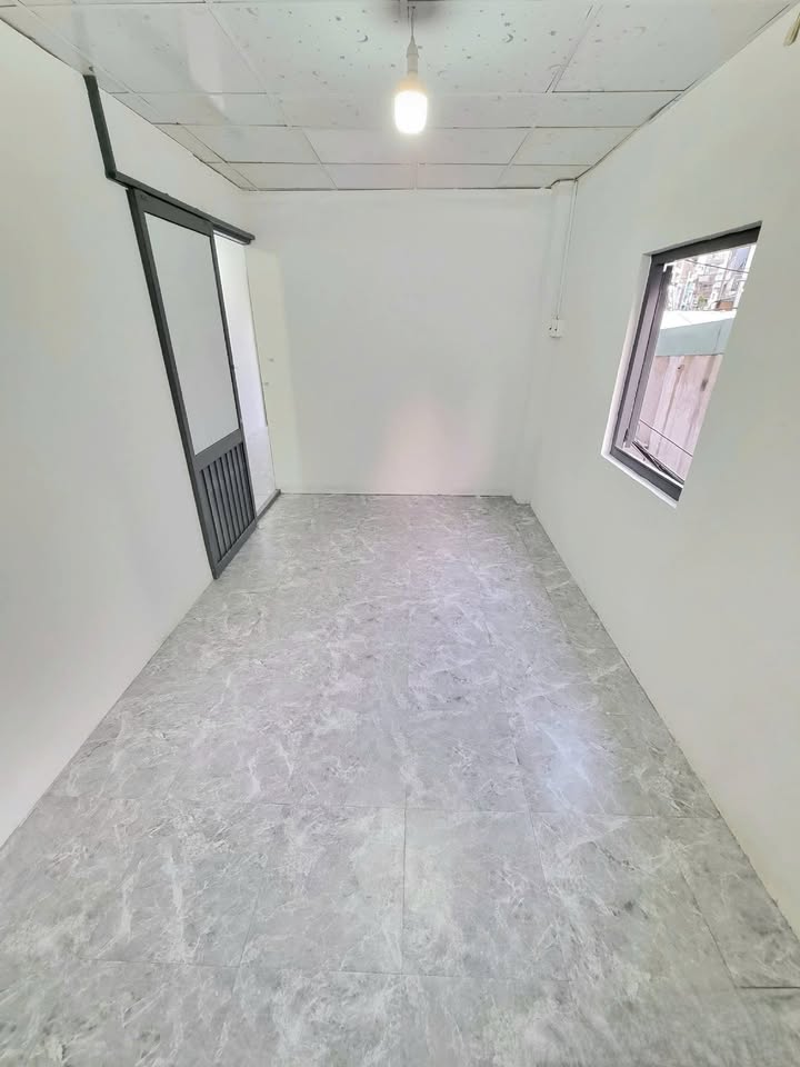 Cho thuê phòng trọ 32 Công Chúa Ngọc Hân, Q.11, 10m² giá chỉ 2 triệu - Phòng mới 100%!