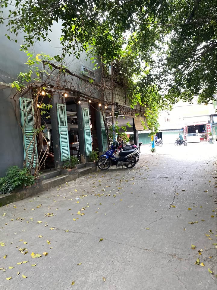 Nhà phố Nguyễn Văn Tăng, Quận 9, 100m² giá 5 tỷ - Đầu tư sinh lời ngay!