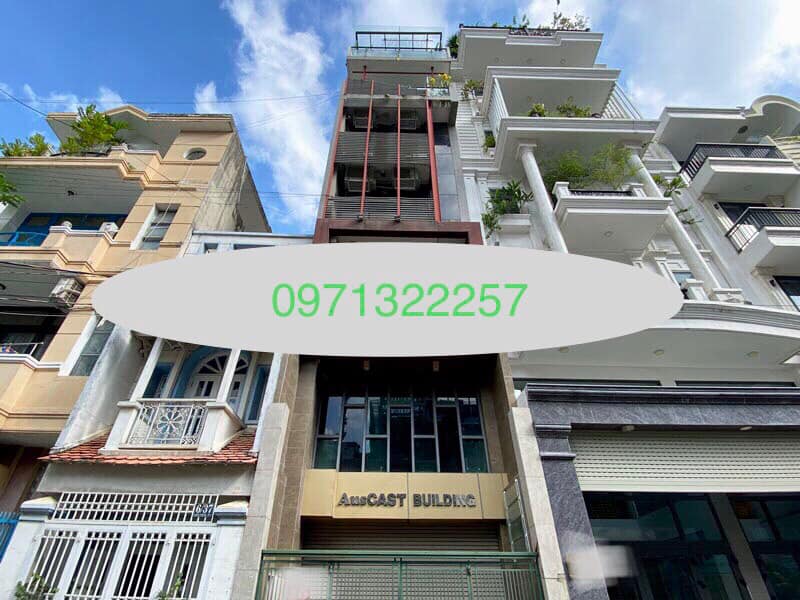 Toà nhà văn phòng Ngọc Lâm - Nguyễn Sơn 92m² giá thỏa thuận - Vị trí đắc địa cho kinh doanh!