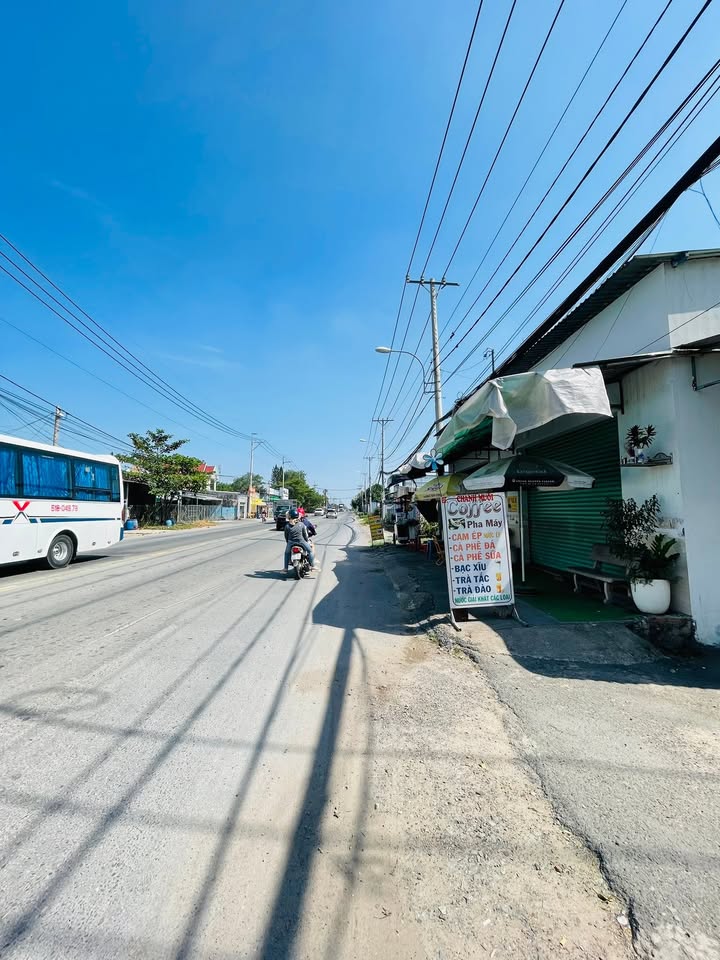 Đất thổ cư 200m² Tỉnh lộ 8, Củ Chi 972m² - Vị trí đẹp, giá tốt!