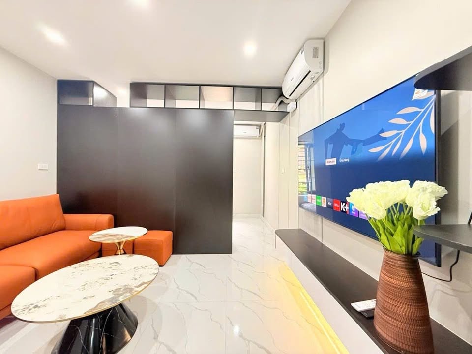 Nhà riêng Trần Cung Bắc Từ Liêm 35m² giá 7 tỷ - Lô góc sáng thoáng gần ô tô