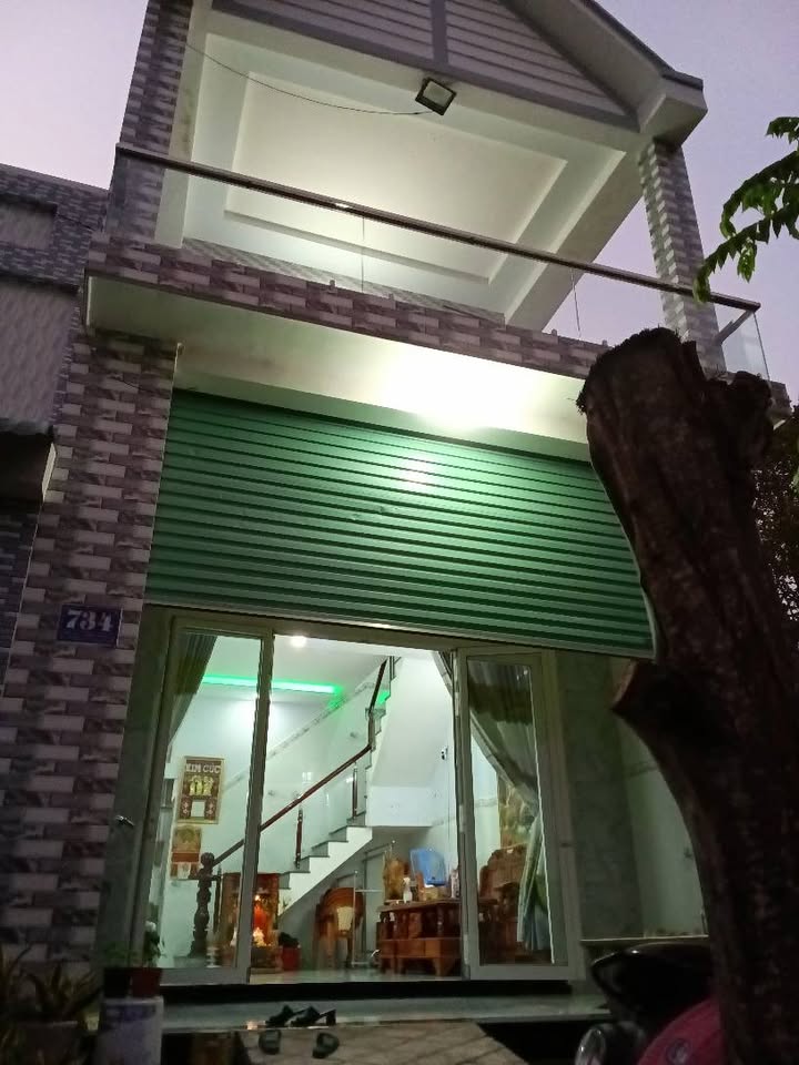 Nhà phố 1 trệt 1 lầu tại khu phố 4, phường 9, Mỹ Tho 87m² giá 1.8 tỷ - Dọn vào ở ngay!