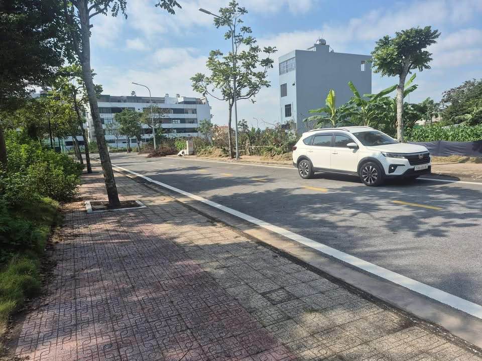 Biệt thự KĐT Vũ Phúc Thái Bình 250m² - View công viên, không lỗi nhỏ!