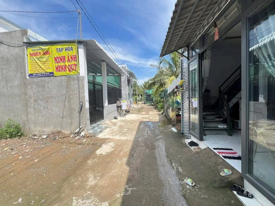 Đất nền Cầu Bình Thủy 2, Quận Bình Thủy, 150m² giá 850 triệu - Vị trí đẹp, thương lượng ngay!