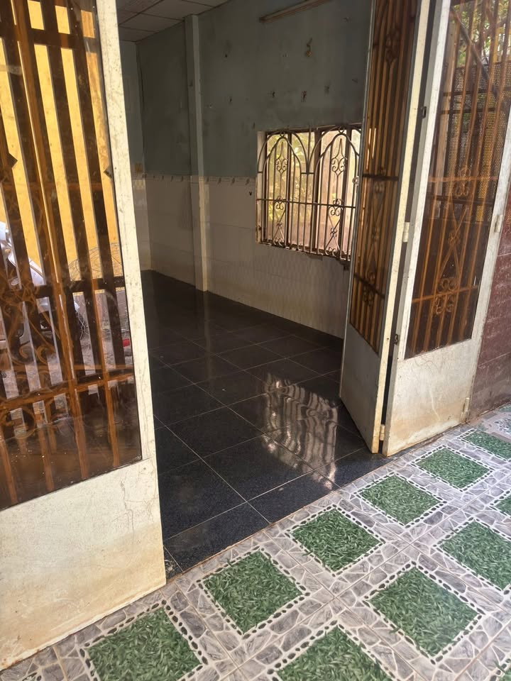 Nhà cấp 4 hẻm 3 đường Lê Hồng Phong, Bình Thủy, Cần Thơ 40m² giá 1.4 tỷ - Chính chủ bán gấp!