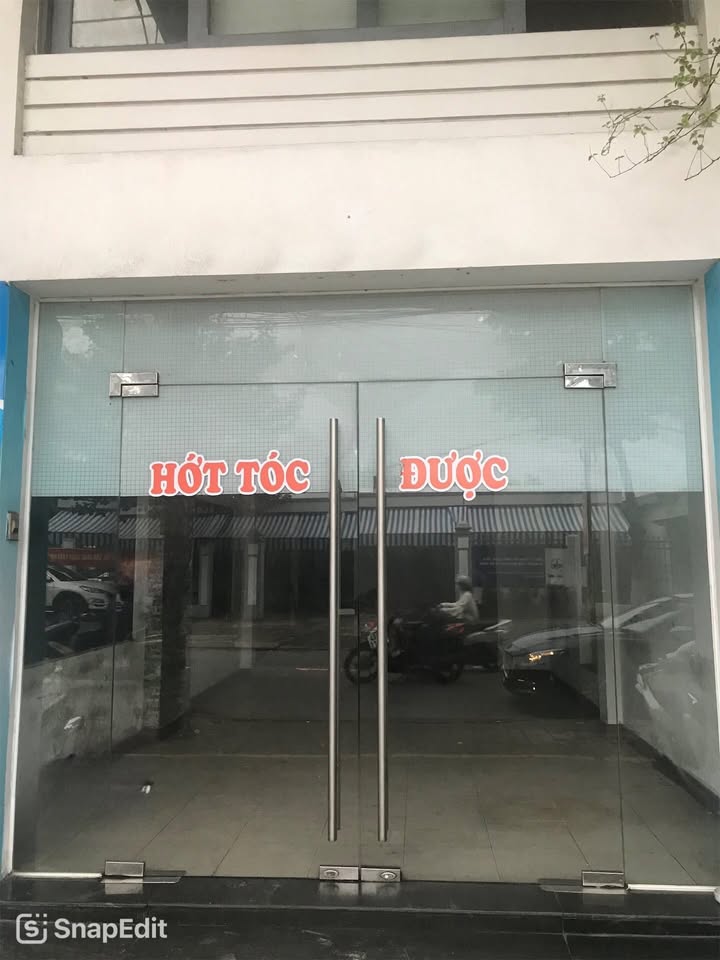 Mặt bằng cho thuê mặt tiền Trưng Nữ Vương, Hải Châu 52m² - Kinh doanh sạch sẽ, lối đi riêng!