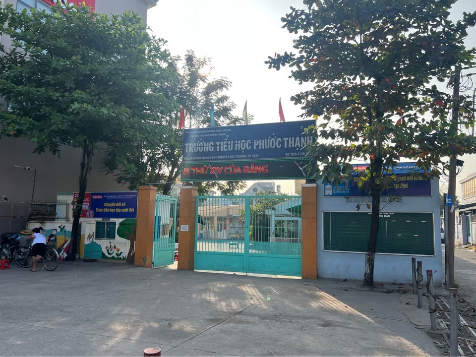 Nhà phố Nguyễn Duy Trinh Quận 9 88m² giá 3 tỷ - Tiềm năng đầu tư hấp dẫn!