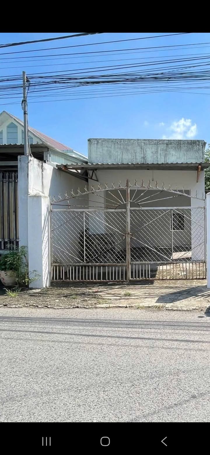 Nhà mặt tiền đường DX095 Hiệp An 266m² giá 4.2 tỷ - Cơ hội đầu tư sinh lời!