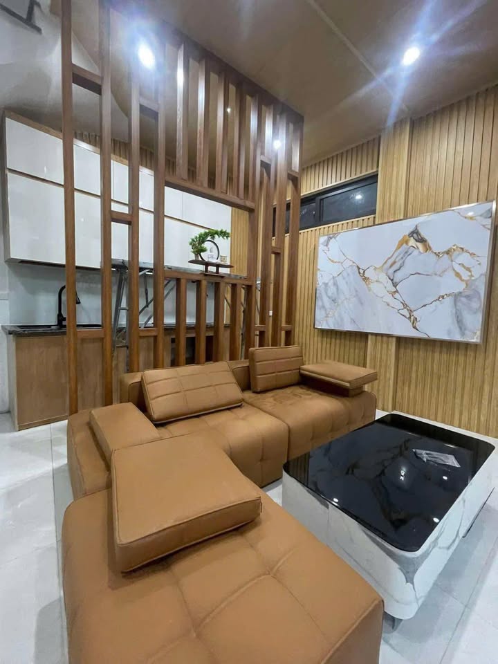 Nhà 2 tầng Dương Nội 35m² - Sẵn sàng bán gấp, vị trí đẹp!