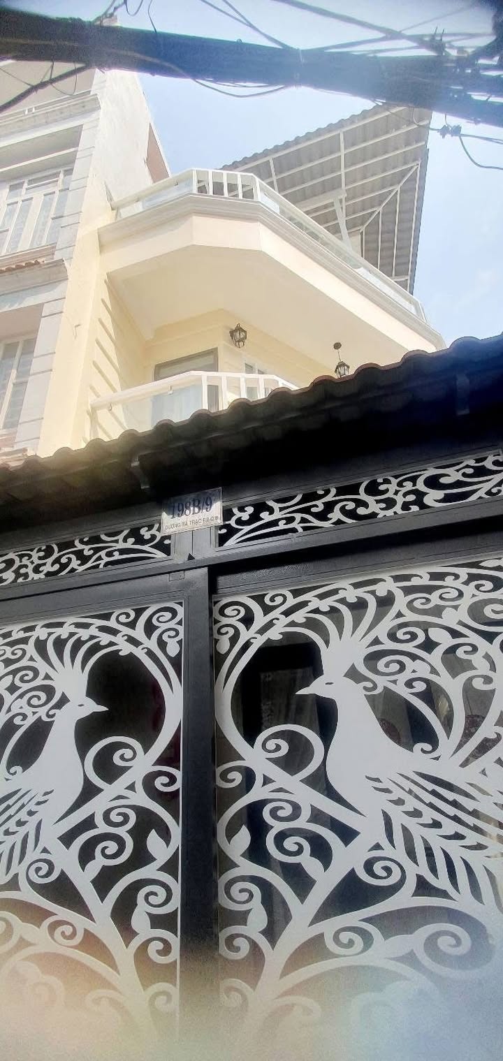 Nhà góc 3 tầng mới đẹp đường Dương Bá Trạc, quận 8, giá 5.6 tỷ - Sổ hồng riêng, thương lượng!