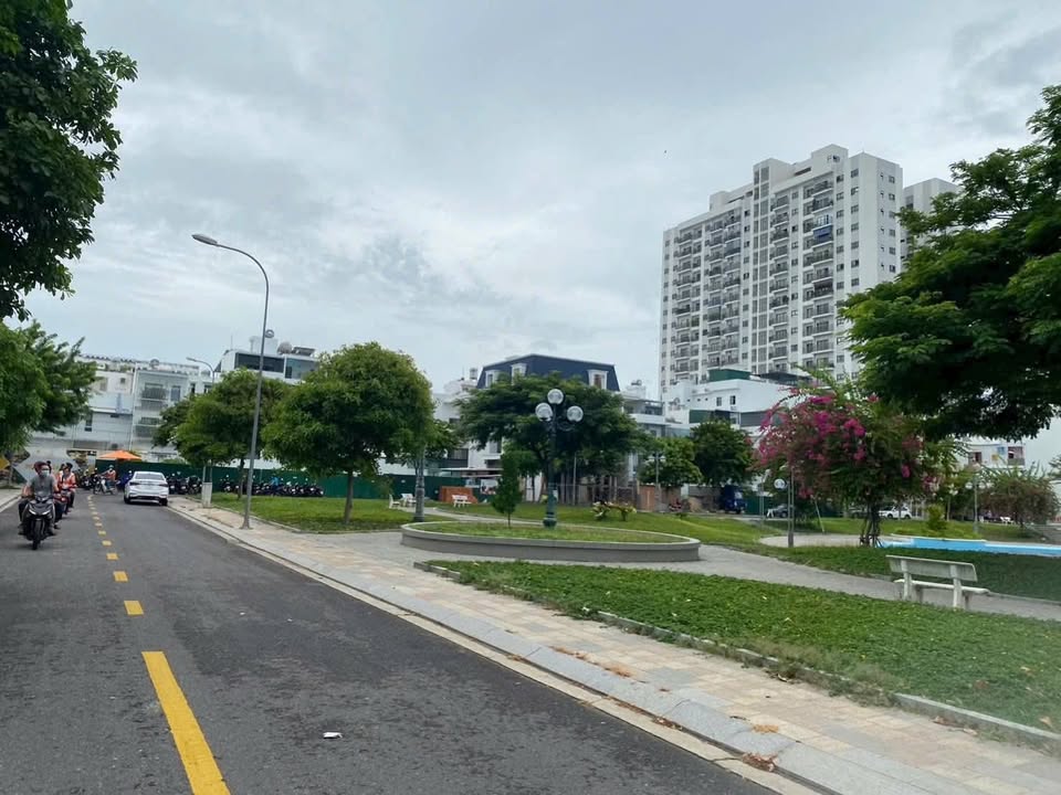 Đất nền VCN Phước Hải Nha Trang 99,25m² giá 9 tỷ - View công viên tuyệt đẹp!